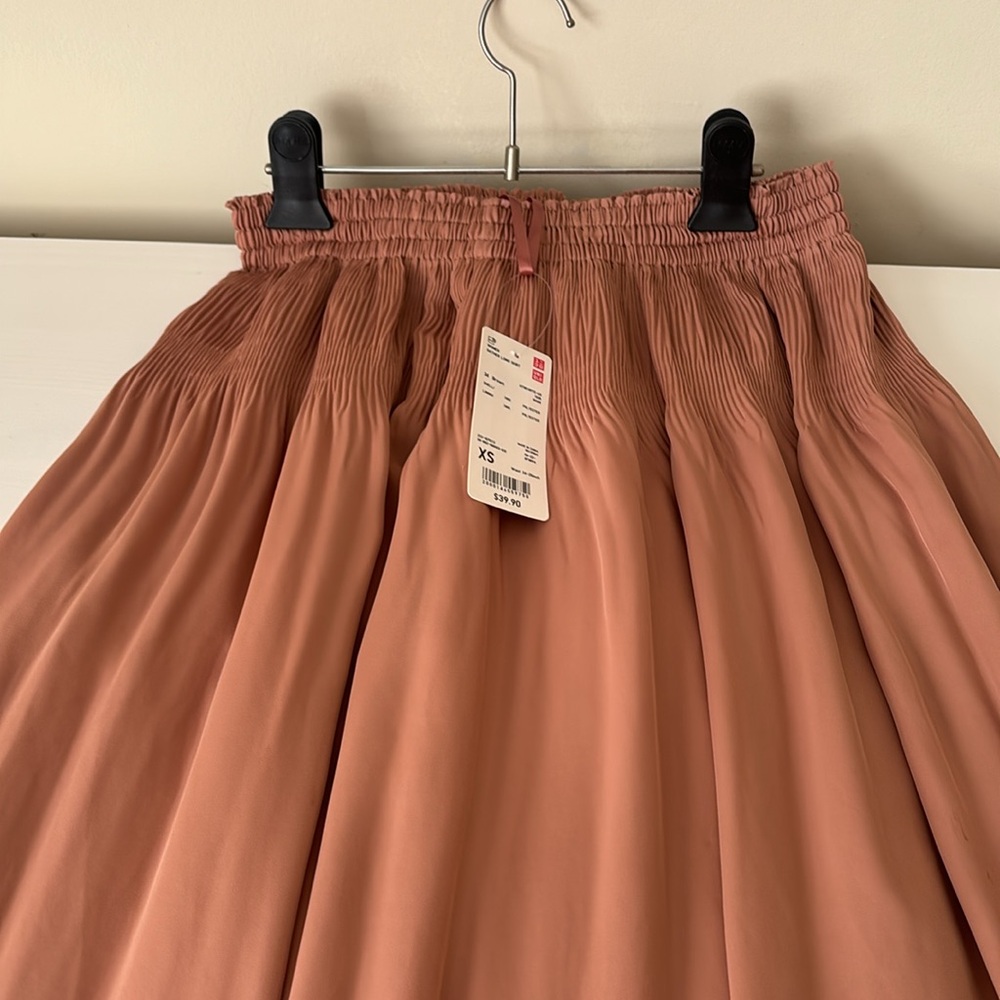 NWT  Brand new Uniqlo Gather Long Skirt - Picture 4 of 6